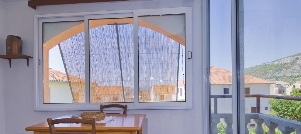 apartmani mariani komiža